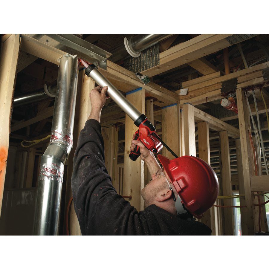 Пістолет для герметиків акумуляторний MILWAUKEE, M12 PCG/600A-201B, 600мл (зарядний пристрій С12 С, 1 акумулятор М12 В2 2Ач, алю (4933441670)