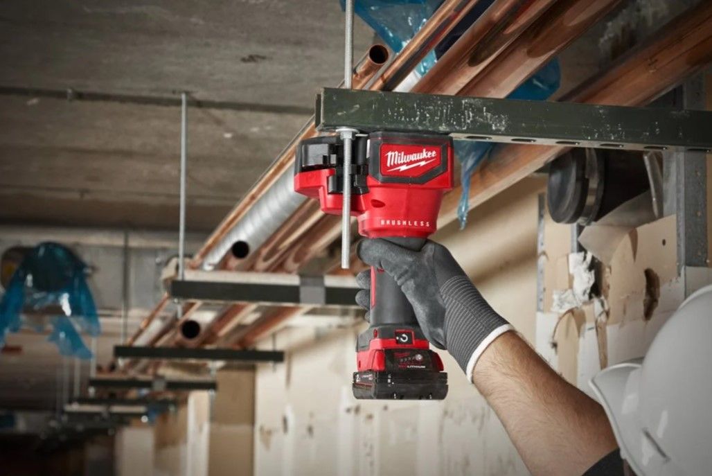 Шпилькоріз акумуляторний безщітковий MILWAUKEE M18 BLTRC-0X (каркас, HD кейс) (4933471150)